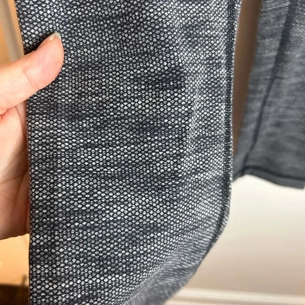 LULULEMON WUNDER UNDER CROP GRAY PIQUE LEGGINGS